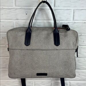 BEN MINKOFF FULTON MESSENGER BRIEFCASE BLACK WHITE FABRIC NAVY LEATHER TRIM